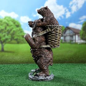 Садовая фигура "Медведь с мишкой за спиной" 48х26см от Сима-ленд