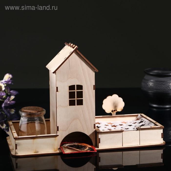 Чайный домик Просторный со двором, с салфетницей/конфетницей, местом для солонки/перечницы