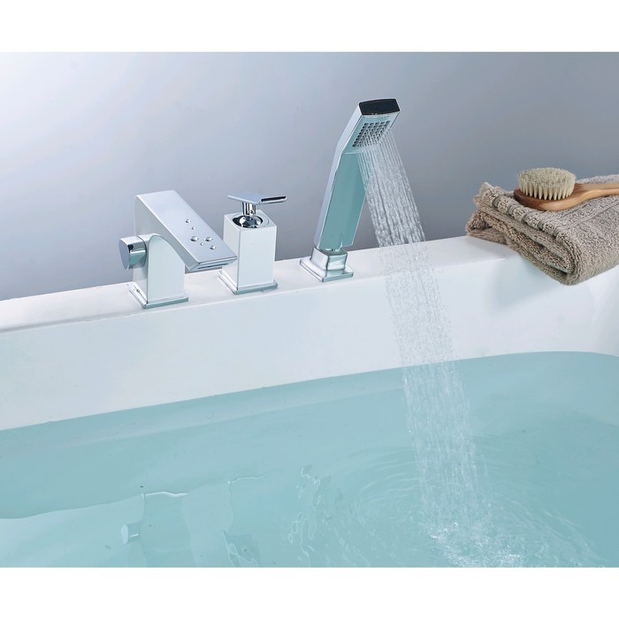 

Смеситель для ванны Lemark Contest LM5845CW, на борт ванны, встраиваемый, цвет хром, белый