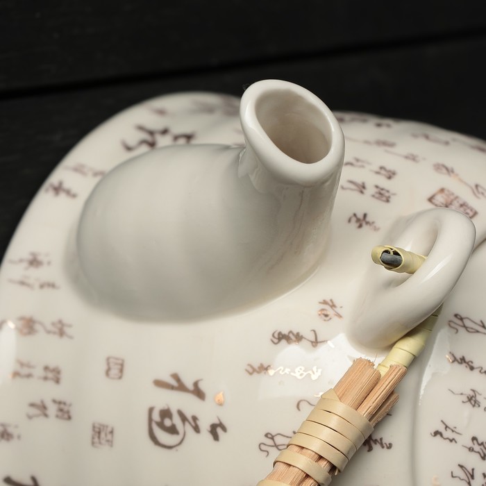 Чайник заварочный 900 мл "Иероглиф", с металлическим ситом