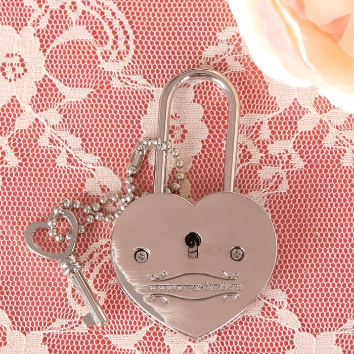 Замок с заливкой и ключом "Я тебя люблю"