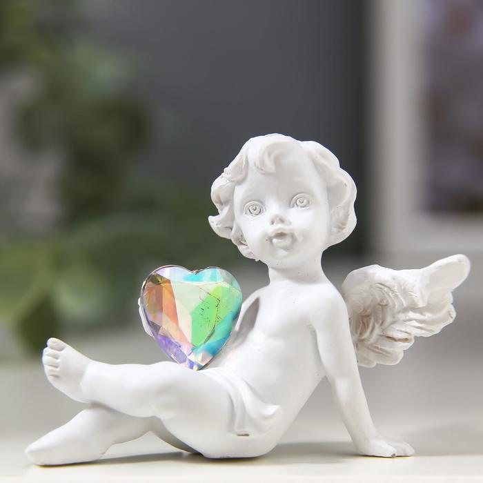 Сувенир полистоун Белоснежный ангел хрустальное сердце 5х6х3 см цена и фото