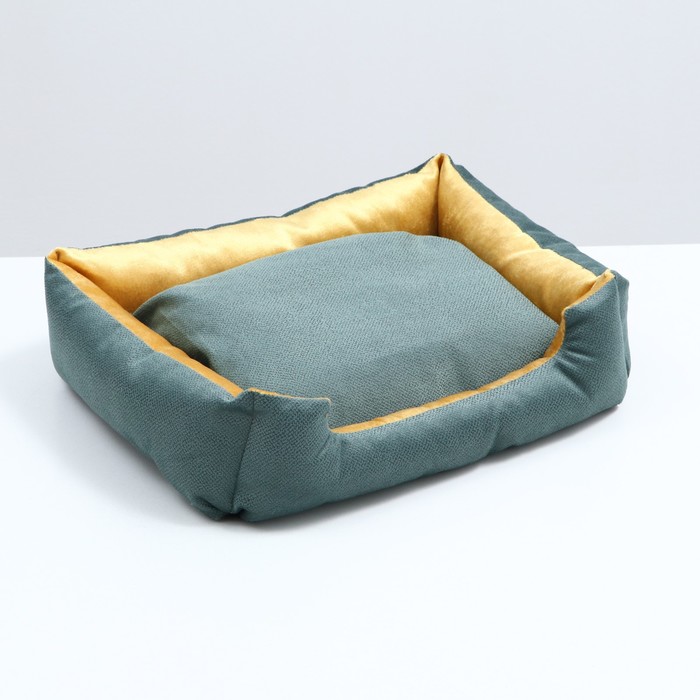 Лежанка-диван с двусторонней подушкой, 45 х 35 х 11 см, микс цветов пижон лежанка меховая уют 45 х 35 х 11 см микс цветов