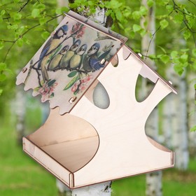 Кормушка для птиц 'Птичка и птенцы', с принтом, 24×24×27 см Ош