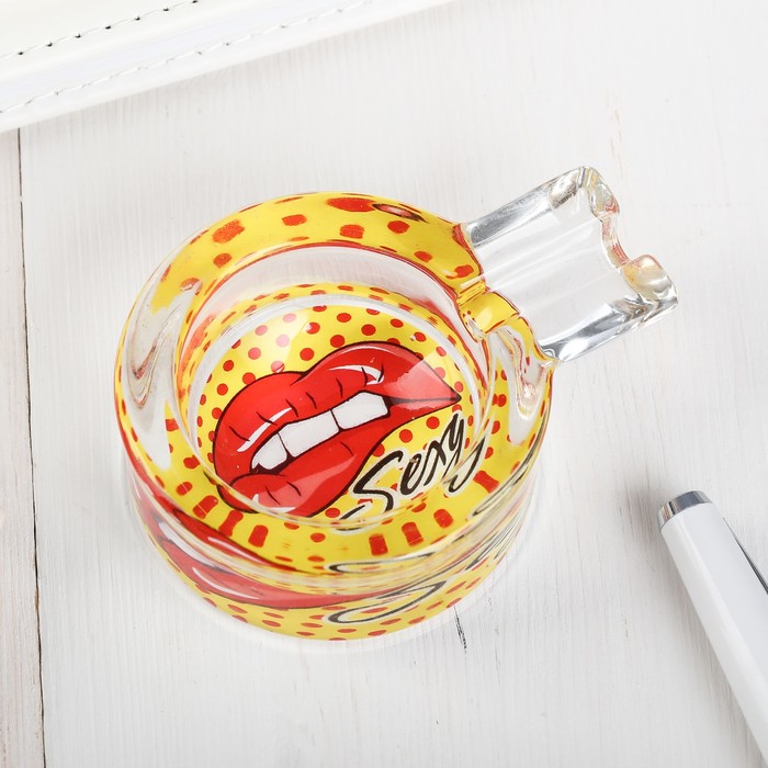 Пепельница c отливкой под сигарету "Sexy"