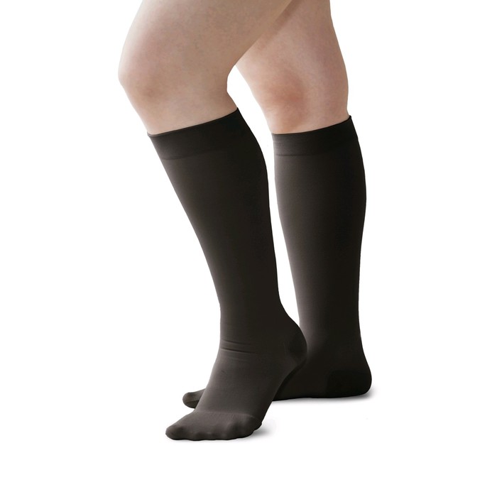 Чулки медицинские компрессионные, ниже колена, с мыском, 1 класс, арт.3002 рост 2, размер 4 (L), цвет чёрный