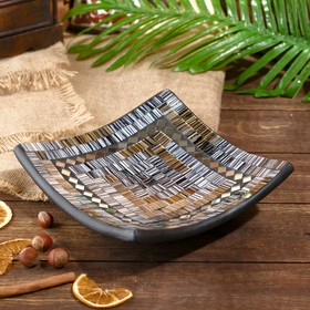 Тарелка декоративная "Вардина" керамика 20х20х5 см