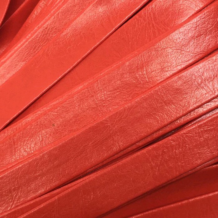 Шнур декоративный, кожзам, 10 мм, цвет красный