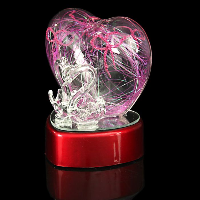 Сувенир "Лебединое Сердце" свет