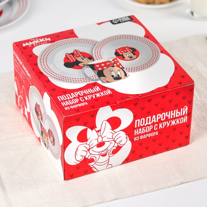 Набор посуды «Минни», 4 предмета: тарелка Ø 16,5 см, миска Ø 14 см, кружка 250 мл, коврик в подарочной упаковке, Минни Маус