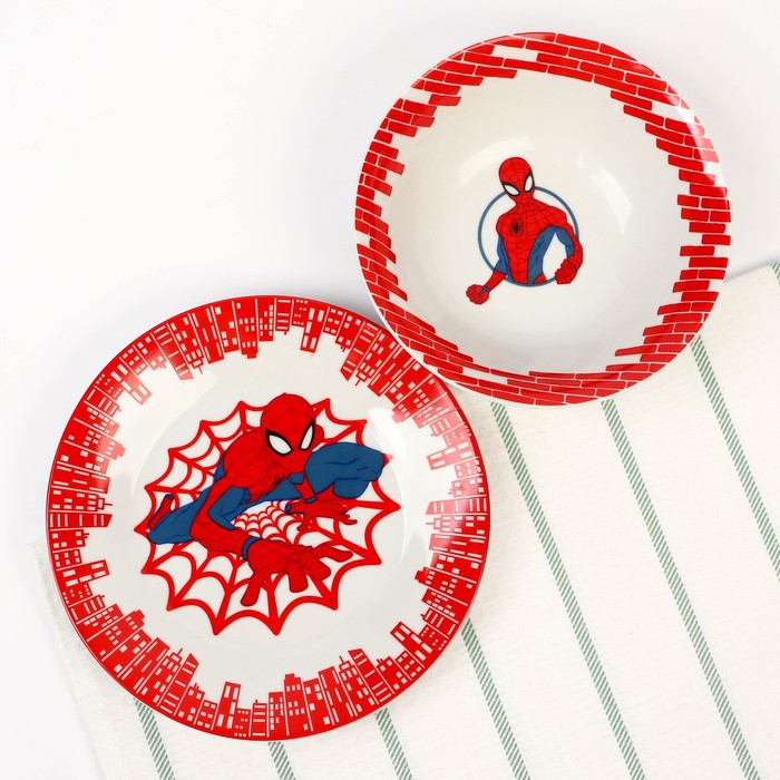 Набор посуды «Человек-паук», 4 предмета: тарелка Ø 16,5 см, миска Ø 14 см, кружка 200 мл, коврик в подарочной упаковке, Человек-паук
