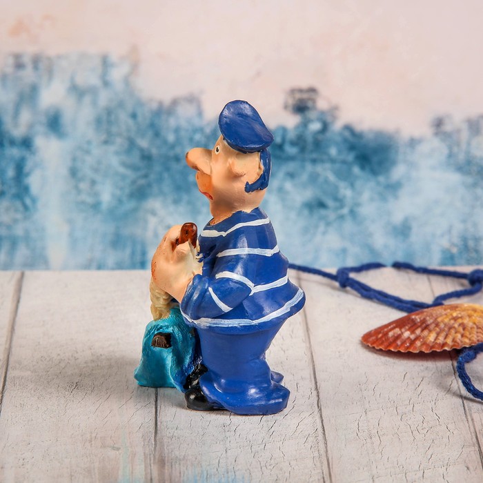 Сувенир "Матрос со шваброй"