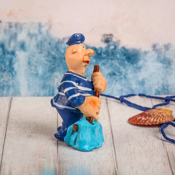 Сувенир "Матрос со шваброй"