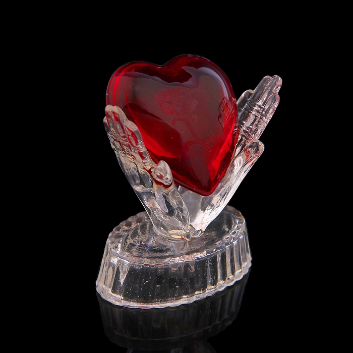 Сувенир световой "Сердце в ладонях"