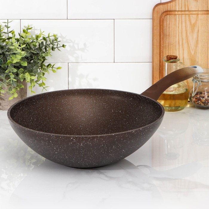 фото Сковорода-wok классическая d=28 см, антипригарное покрытие, кофейный мрамор kukmara