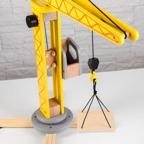 

Игрушка из дерева «Кран» 14,5×51×22 см