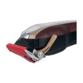 

Машинка для стрижки Wahl 8147-416H Legend, 9 Вт, 8 насадок, ширина 40 мм, от сети, бордовая 505117