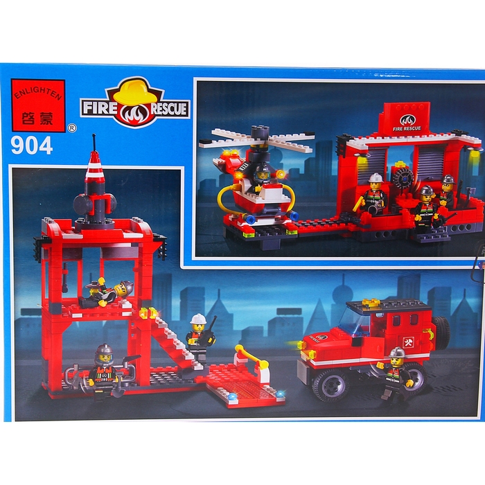Конструктор «Спасательная машина», 364 детали и 4 фигурки