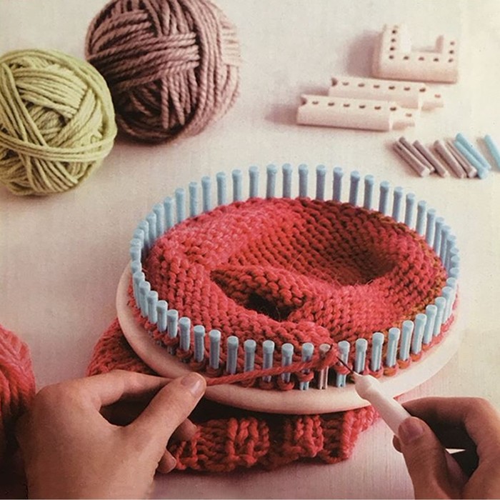 Набор для вязания «Лумы», d = 14/19/24/29 см, игла и крючок в комплекте, цвет разноцветный