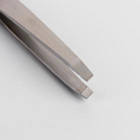 

Пинцет скошенный, широкий, 7 см, в блистере, цвет серебристый