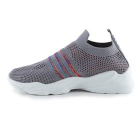 

Кроссовки женские, цвет серый, размер 37