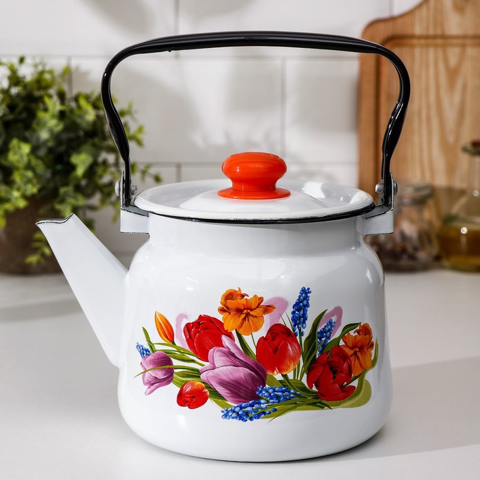 фото Чайник «тюльпан май», 2,3 л, с кнопкой, цвет белый сибирские товары