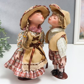 Кукла коллекционная парочка поцелуй набор 2 шт 'Наташа и Олег в нарядах в клетку' 30 см Ош