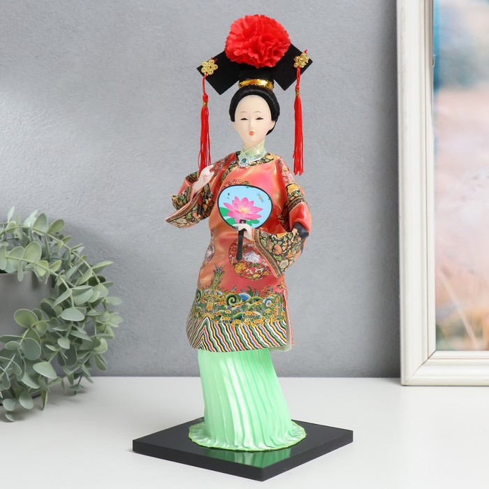 Кукла коллекционная Китаянка в традиционном наряде с опахалом 33,5х12,5х12,5 см