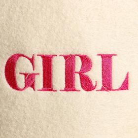 

Шапка для бани с вышивкой "girl"