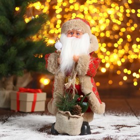 Дед Мороз "В красной шубке в клетку с подарками" 18х30 см