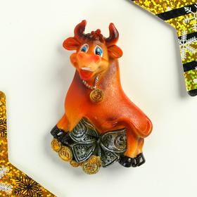 

Магнит полистоун "Бычок Гаврюша с монетами" МИКС 2х5,5х7,8 см