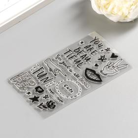 

Набор акриловых штампов Crate Paper "All Heart" 22 шт