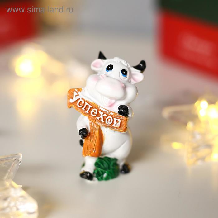 

Сувенир полистоун "Белый бычок с указателем-пожеланием" МИКС 6,2х3,5х3 см