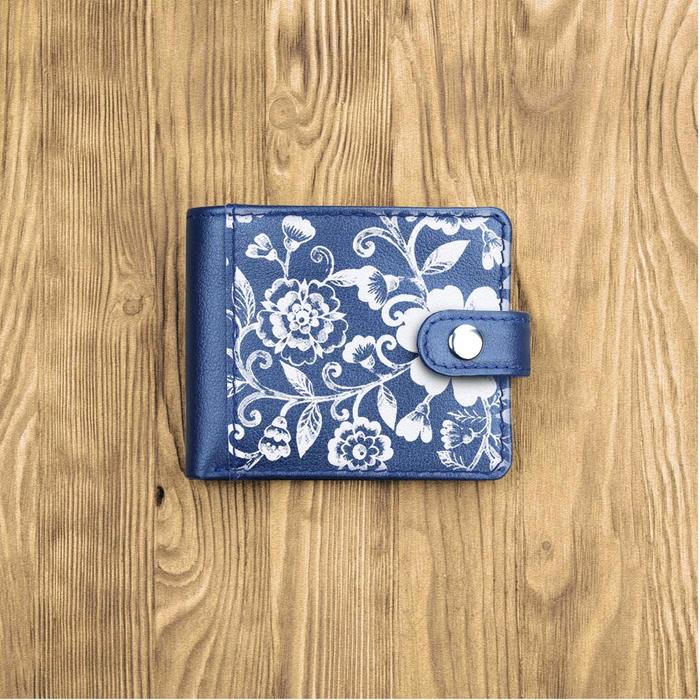 фото Кошелек комбинированный с обработанными краями "цветочки белые", синий с синей вставкой russian handmade
