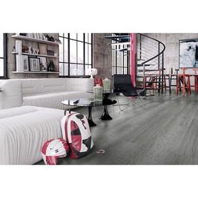 

Ламинат Swiss Krono Platinium BlackPool, Дуб Уэмбли, 32 класс ,10мм, 1,68м2