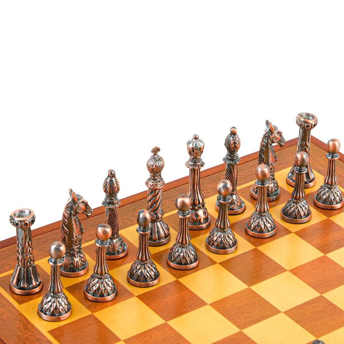 Шахматы сувенирные, h короля=7.8 см, пешки=5.4 см. d=2 см, 36х36 см
