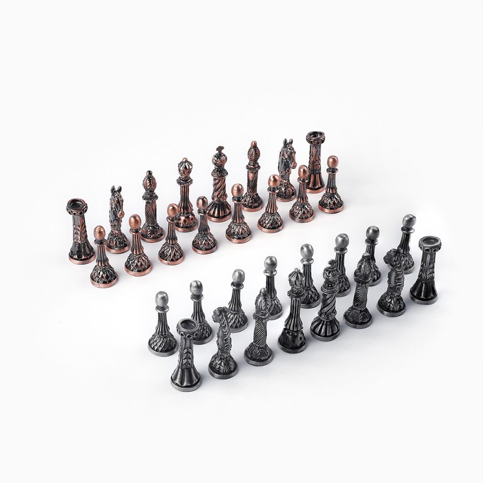 Шахматные фигуры сувенирные, h короля=8 см, пешки=5.6 см. d=2 см