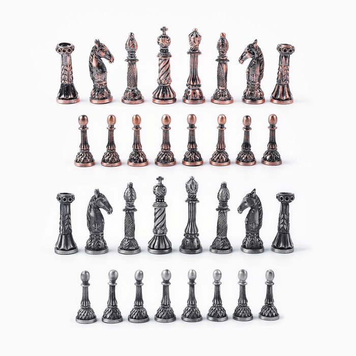 Шахматные фигуры сувенирные, h короля=8 см, пешки=5.6 см. d=2 см