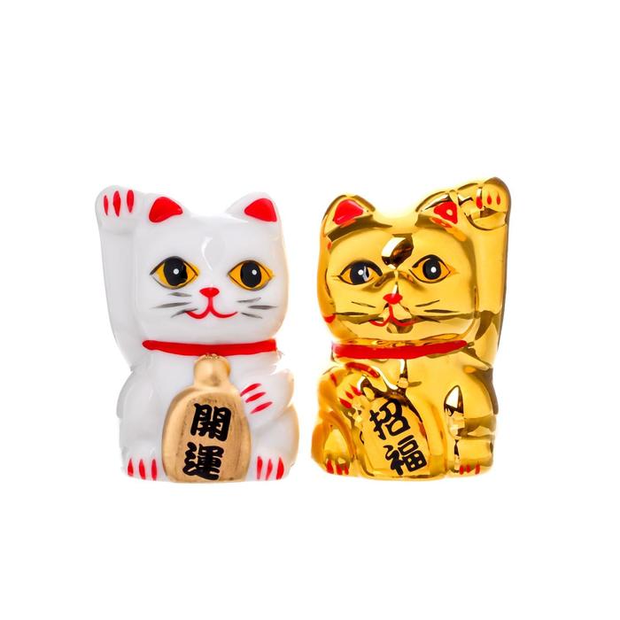 Сувенир керамика "Кот Манэки-нэко белый и золотой" набор 2 шт 5х3,3х3 см