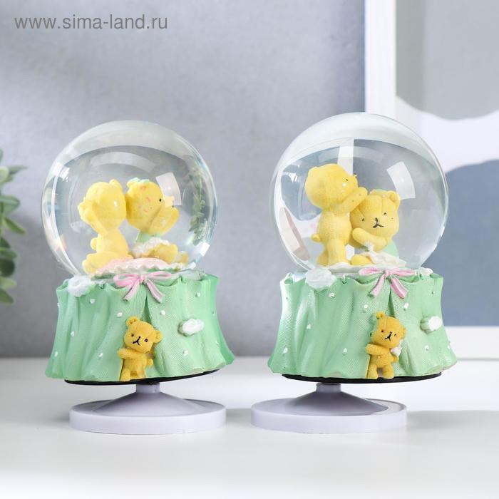 

Стеклянный шар музыка "Медвежата" МИКС крутится 15х10х10 см