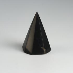 

Пирамида из шунгита, восьмигранная, высокая, полированная, 5 см