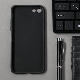 

Чехол клип-кейс Red Line UFC для iPhone 7/8/SE 2020, черный