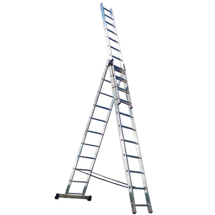 Лестница трехсекционная РемоКолор 63-3-013, универсальная, алюминиевая, 13 ступеней лестница трехсекционная ремоколор 63 3 013 универсальная алюминиевая 13 ступеней