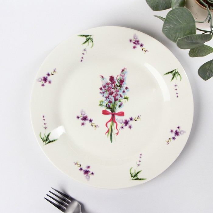 Тарелка фарфоровая обеденная Доляна «Лаванда», d=25.3 см, цвет белый тарелка фарфоровая обеденная доляна роза d 27 см цвет белый