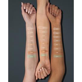 

Консилер Catrice Liquid Camouflage, оттенок 020 Light Beige