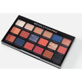 

Палетка теней Revolution Pro Regeneration Palette, оттенок Trends Azure