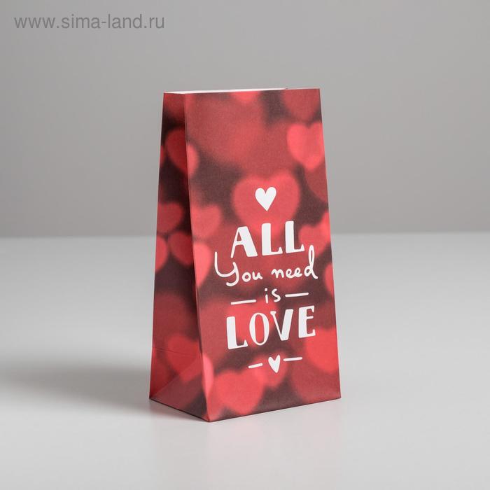 Пакет подарочный без ручек Love, 10 × 19.5 × 7 см