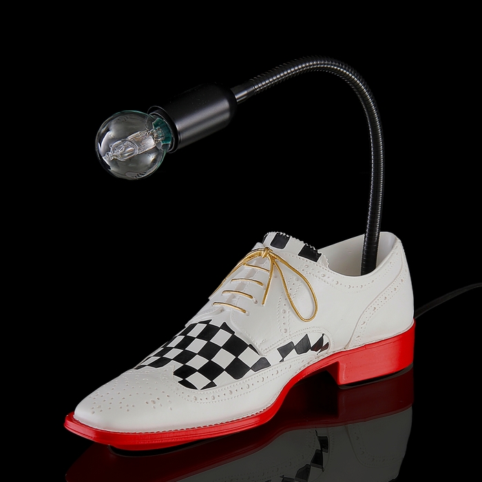 Лампа настольная "Ботинок денди"