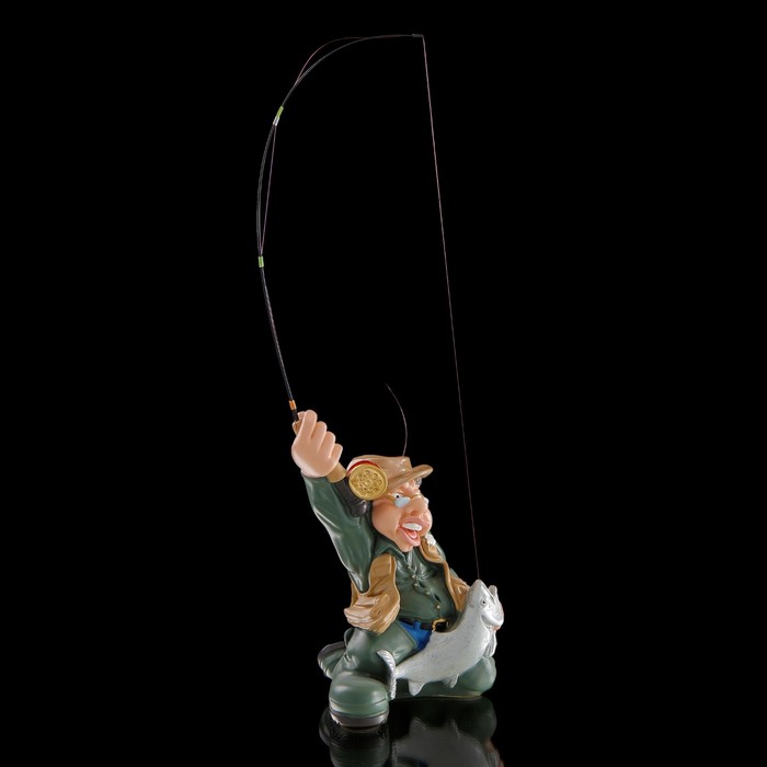 Статуэтка "Рыбак"