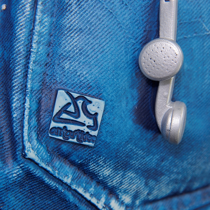 Часы настенные "Шорты джинсовые"